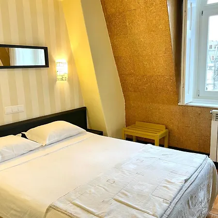 Universal Szálloda 2*