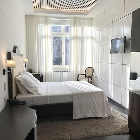 Universal Szálloda 2*