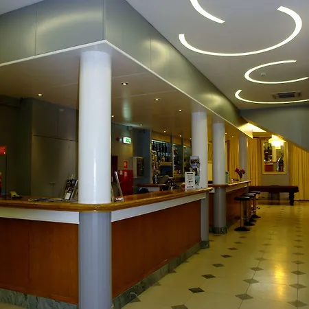 Universal Hotel