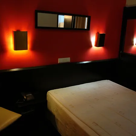 유니버설 포르투