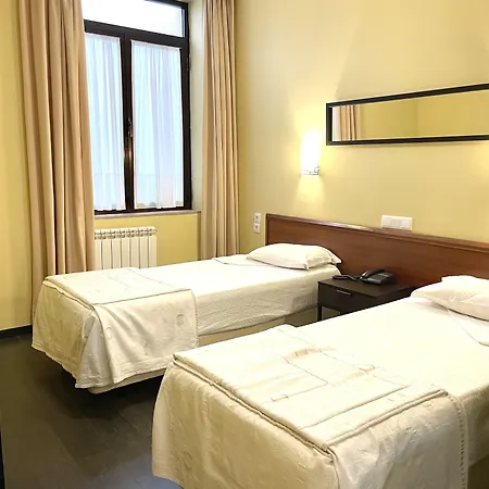Universal Hotel Oporto