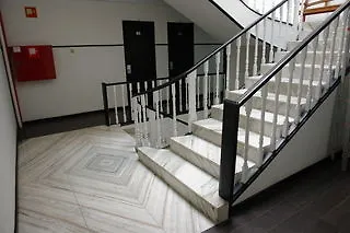 Universal Hotel 2*