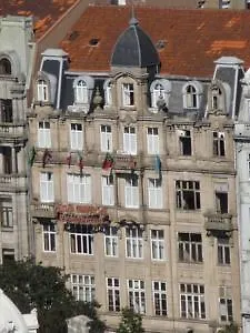 Hotel Universal 2*