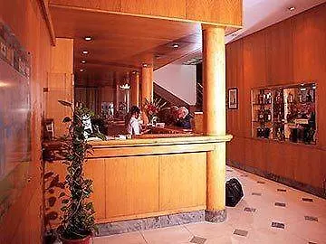 Universal Hotel