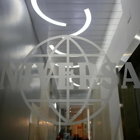 Universal Hotel