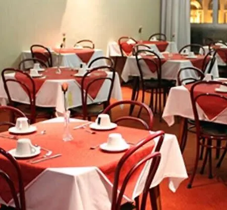 Hotel Universal