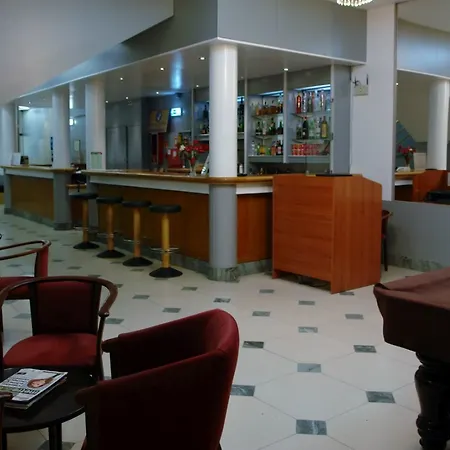 Hotel Universal 2*